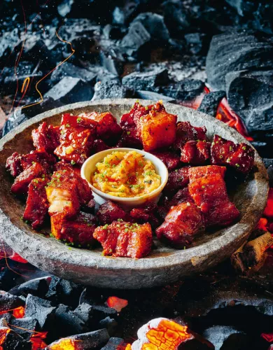 Smokey Goodness Smokey Goodness - The Best of BBQ Snacks (9789043926508)