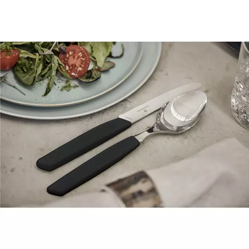 Victorinox Victorinox Tomato Knife Table Knife Serrated Black 2 Pieces (1V6.9003.11WB-P)