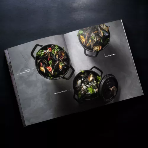 Yakiniku Cookbook Japanese grill - The magic of YAKINIKU - KAMADO - DUTCH (500552)