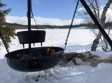 Valhal Outdoor Valhal Dutch Oven Casserole Cast Iron 3.8 Liters (VH3.8L)