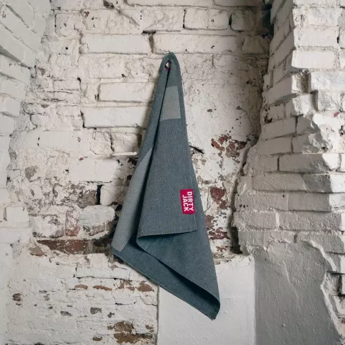 DIRTY JACK Charcoal Red-ish label