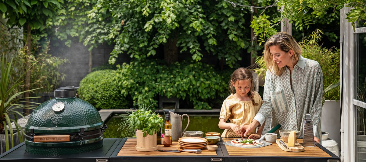 Cooking techniques on the kamado